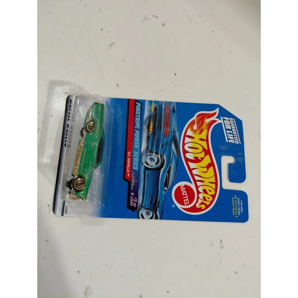 NIP Hot Wheels Pinstripe Power 1:64 DieCast 1965 Chevrolet Impala Classic Car